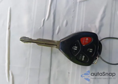 2013 Toyota Corolla L из США, поврежденный, VIN 2T1BU4EE1DC116103